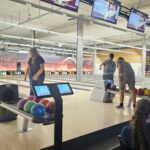 Gemeinsam aktiv ins neue Semester mit Bowling